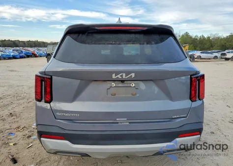 2024 Kia Sorento Lx z USA, uszkodzony, nr VIN 5XYRG4JC4RG265479